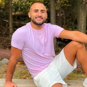 Meet your Posher, Nicolás